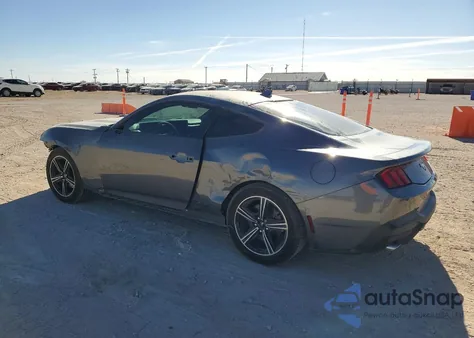 2024 Ford Mustang z USA, uszkodzony, nr VIN 1FA6P8TH3R5140684